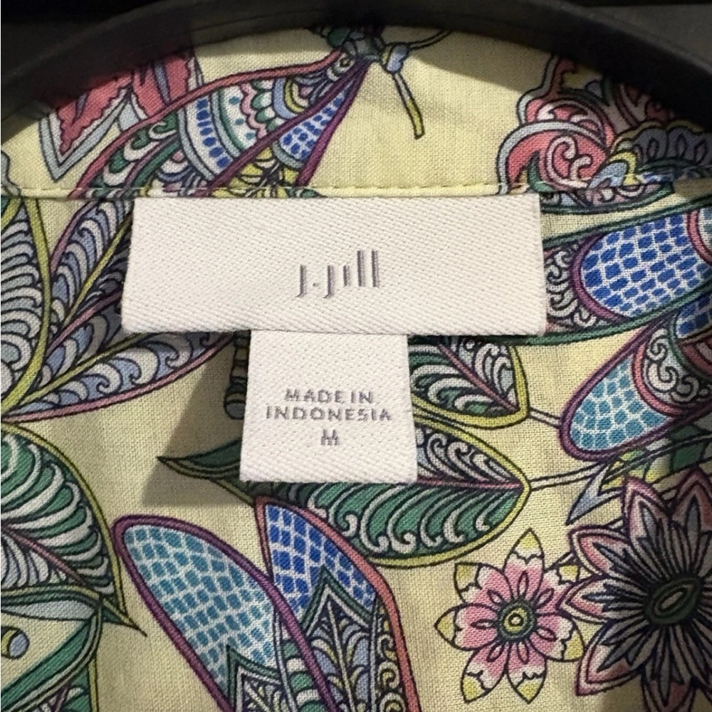 J.Jill Whimsical Dragonflies Multicolor Button Up Blouse Women’s M Collared - Picture 2 of 14